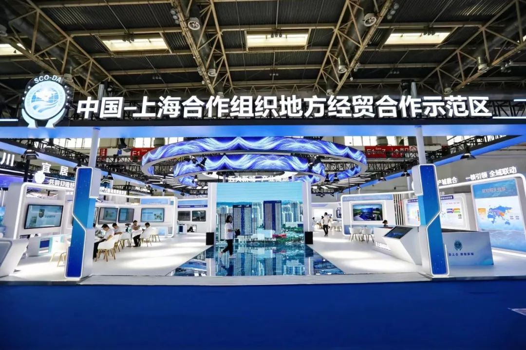 海信亮相第22届中国国际城市建设博览会上合展区，助力建设“四好”城市！